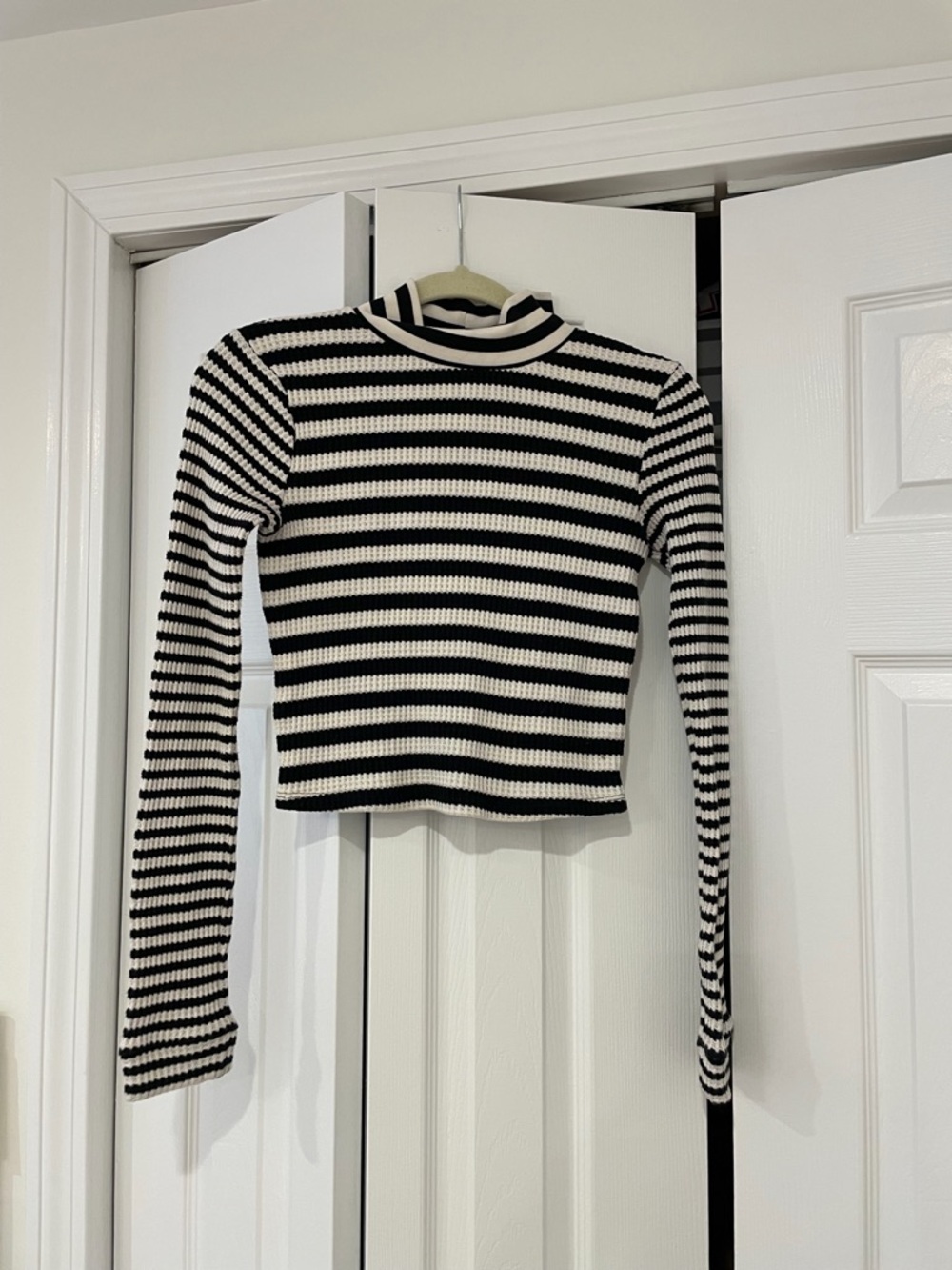 aerie Black and White Striped Mock Neck Long Sleeve Top